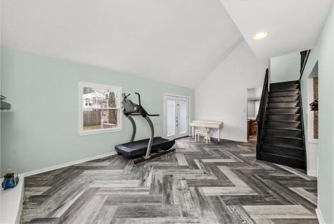 473 Rockhurst Road Bolingbrook IL 60440