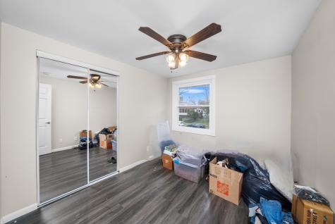 473 Rockhurst Road Bolingbrook IL 60440