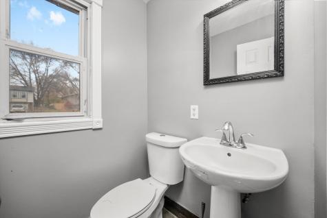473 Rockhurst Road Bolingbrook IL 60440