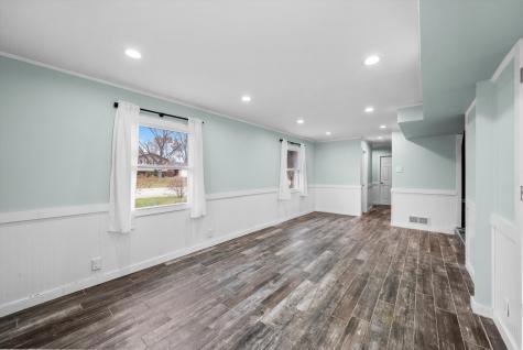 473 Rockhurst Road Bolingbrook IL 60440