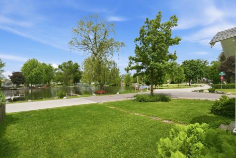 33847 North Prospect Drive Grayslake IL 60030