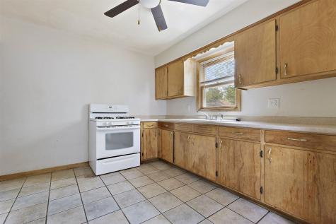 2412 Midway Drive Rockford IL 61103