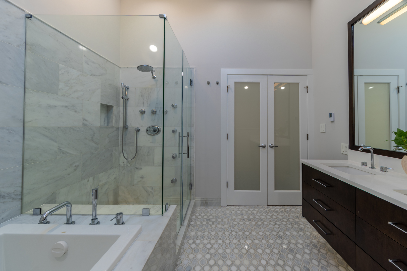 908 North Winchester Avenue Chicago IL 60622