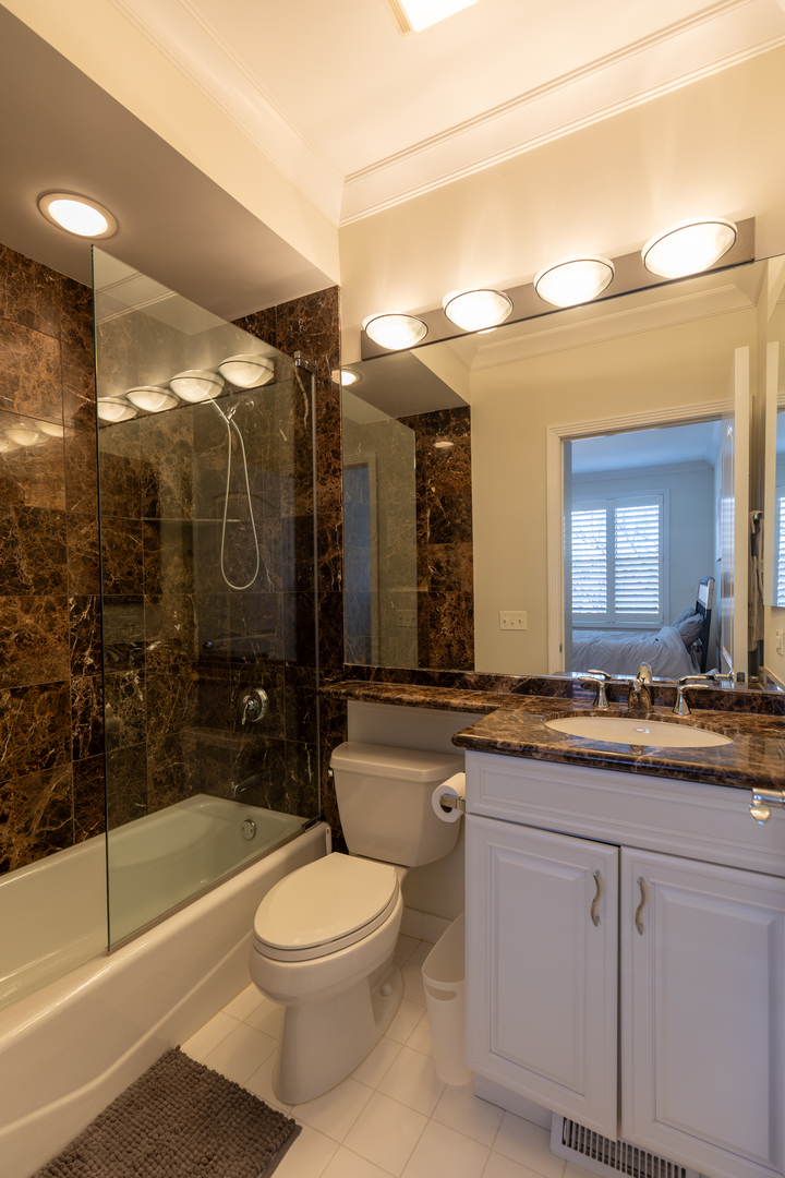 1125 West Monroe Street Chicago IL 60607