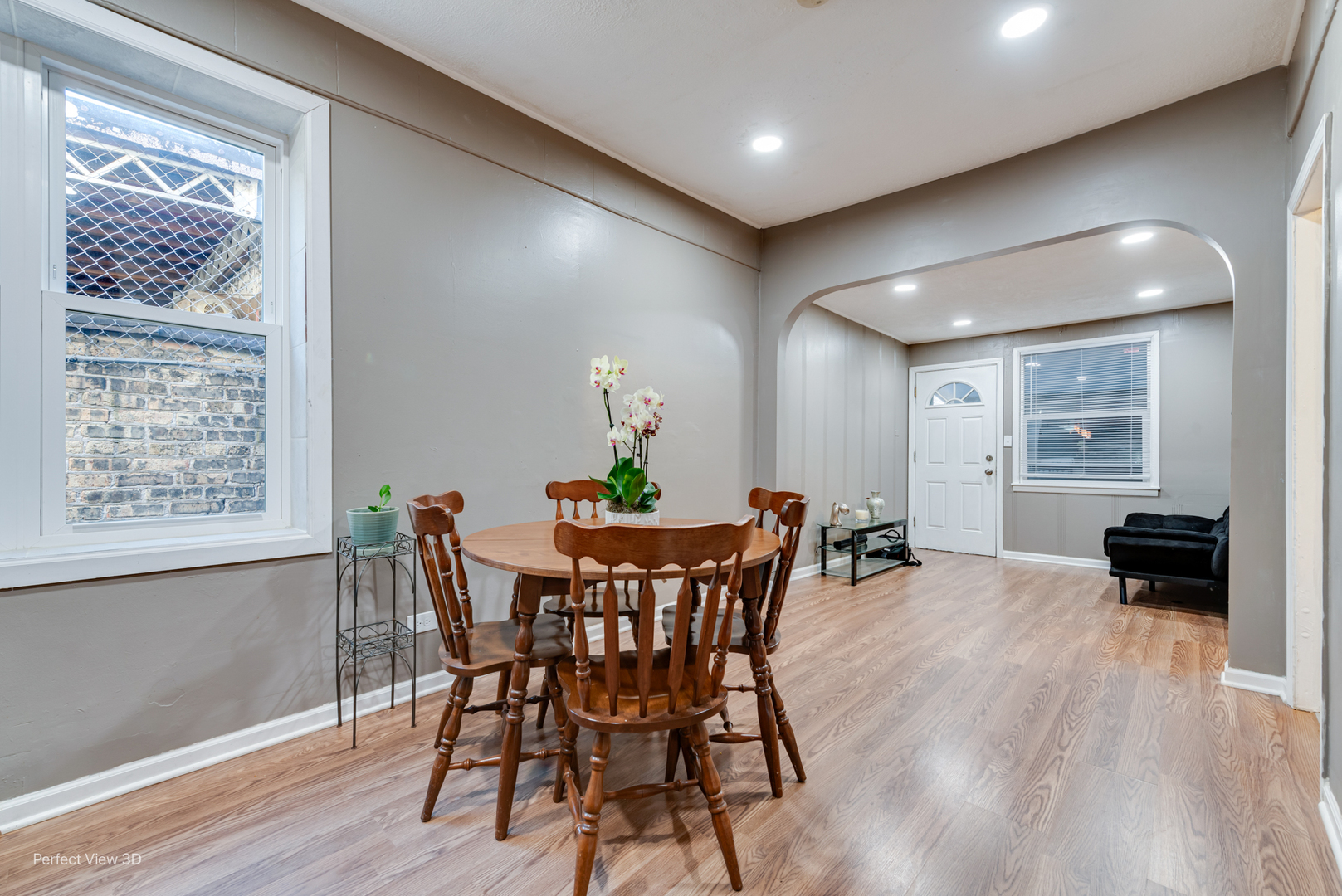 3916 West Grand Avenue Chicago IL 60651