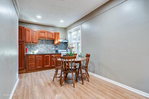3916 West Grand Avenue Chicago IL 60651