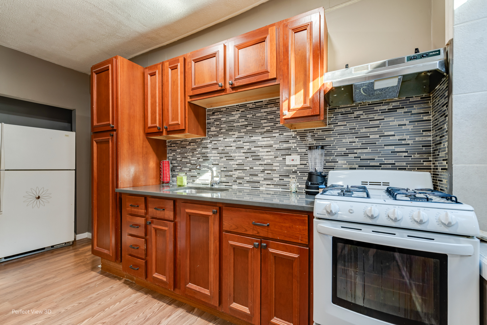 3916 West Grand Avenue Chicago IL 60651