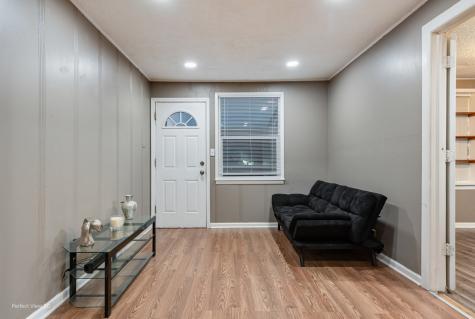 3916 West Grand Avenue Chicago IL 60651