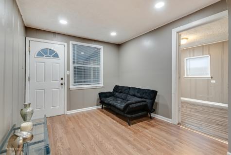 3916 West Grand Avenue Chicago IL 60651