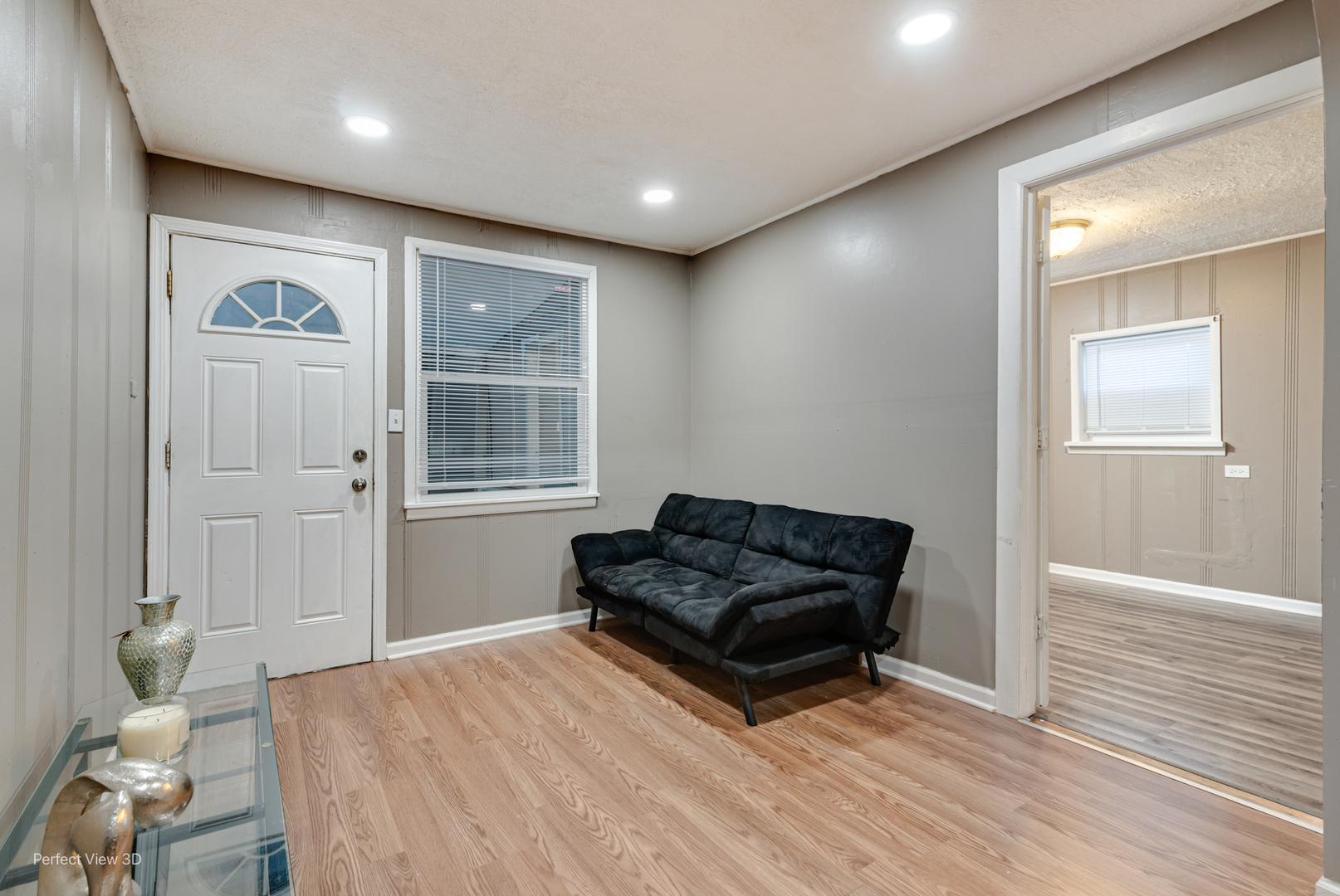 3916 West Grand Avenue Chicago IL 60651