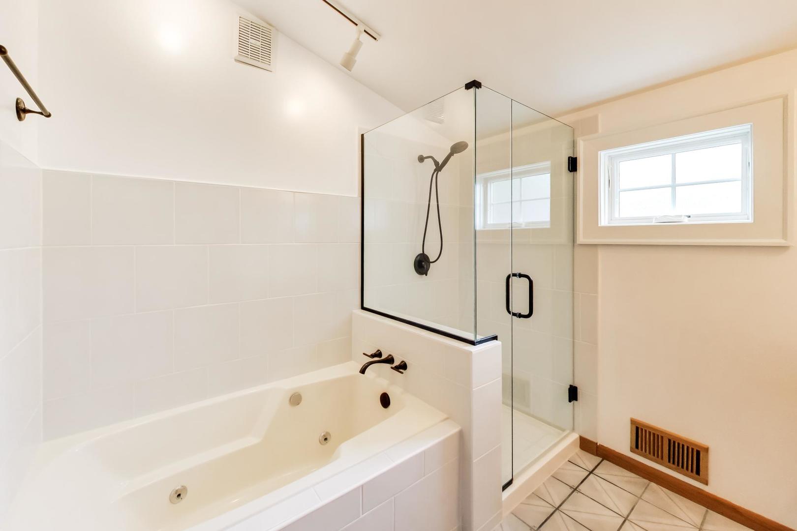 7347 North Overhill Avenue Chicago IL 60631