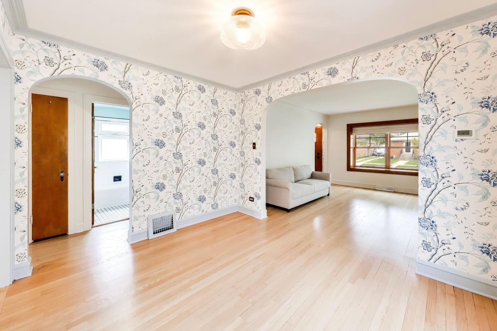 7347 North Overhill Avenue Chicago IL 60631