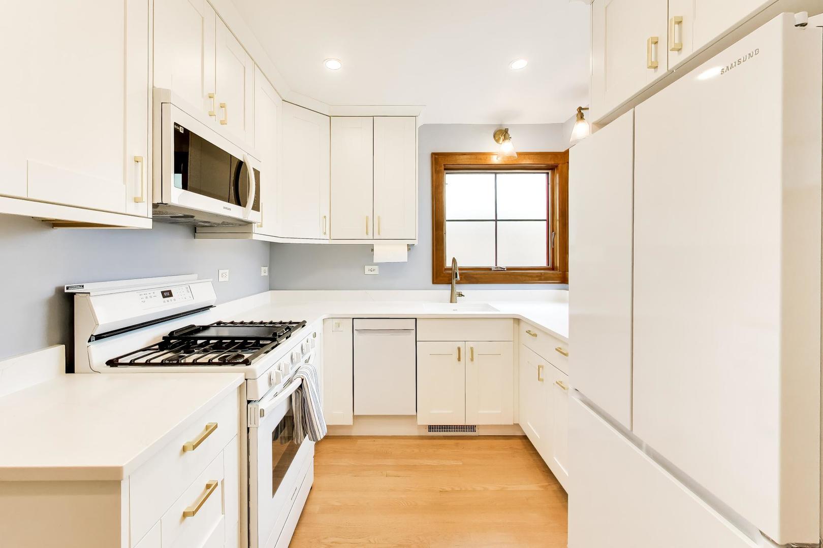 7347 North Overhill Avenue Chicago IL 60631