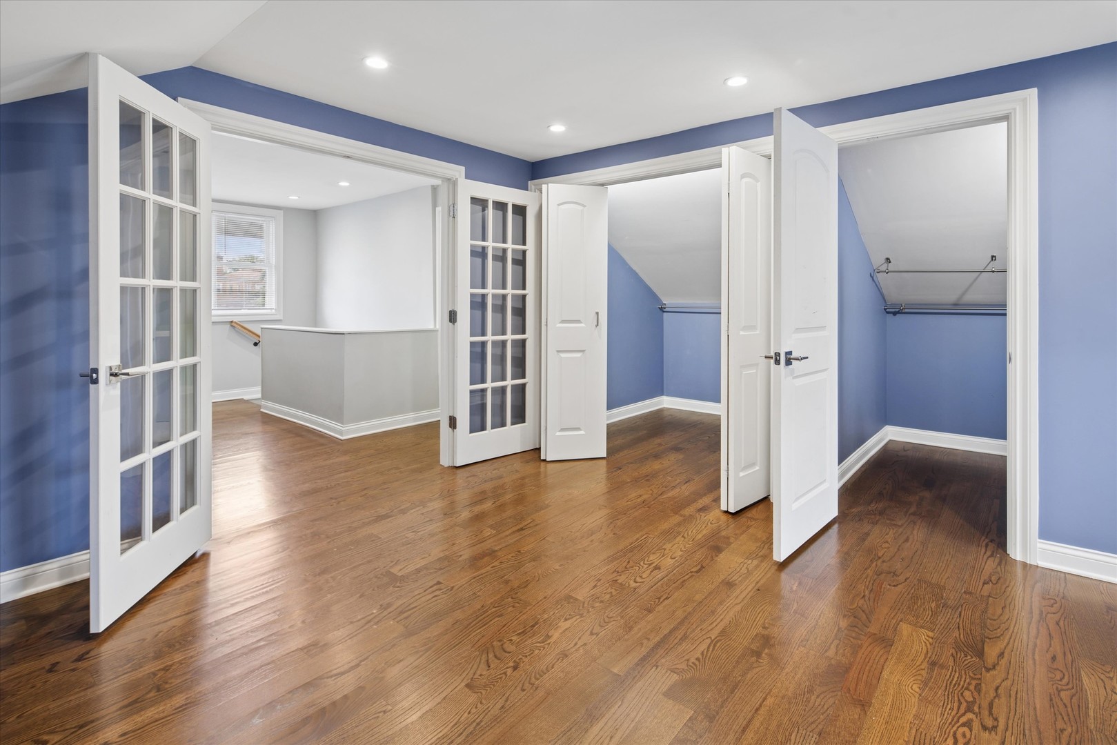 5836 North Manton Avenue Chicago IL 60646