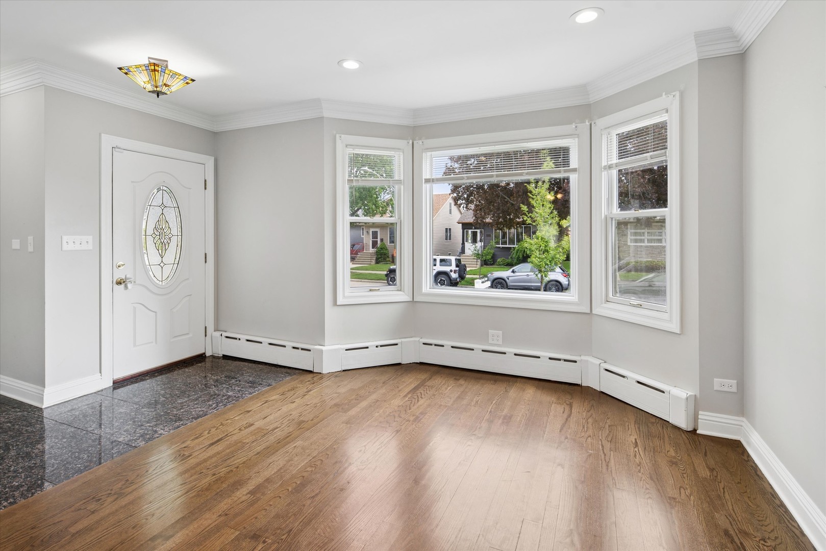 5836 North Manton Avenue Chicago IL 60646