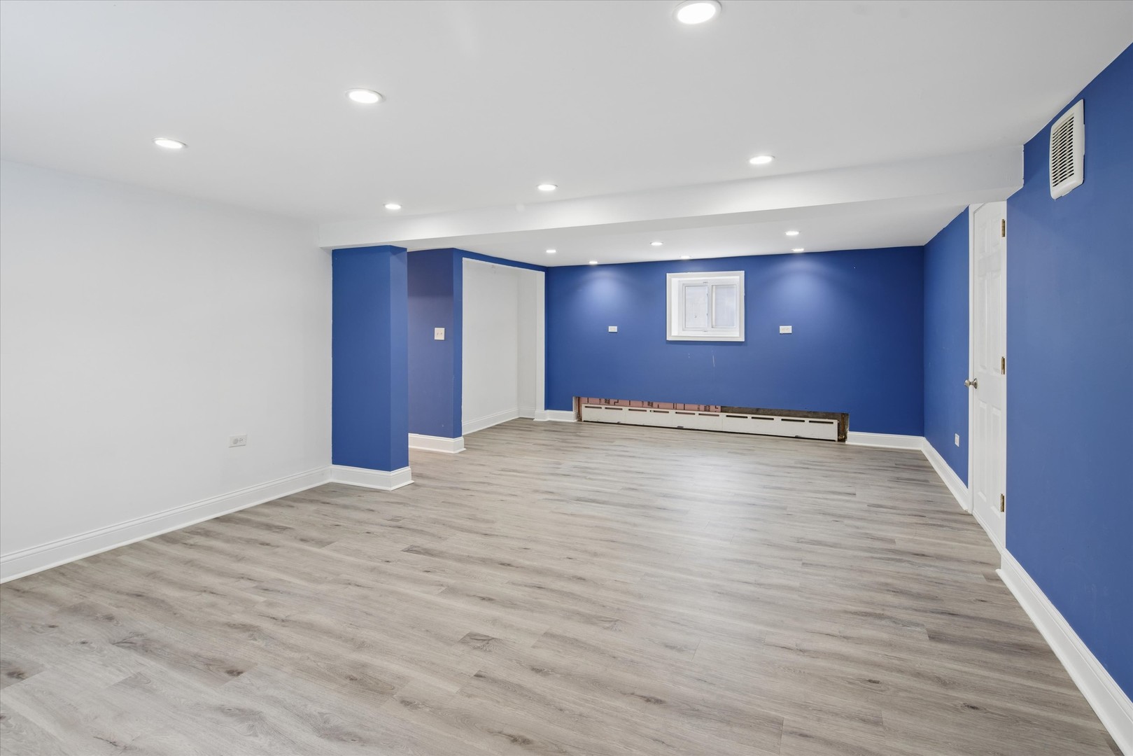 5836 North Manton Avenue Chicago IL 60646