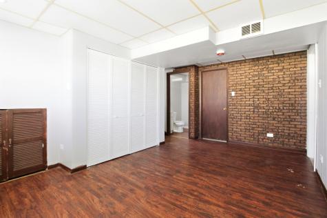 16544 Prairie Avenue South Holland IL 60473