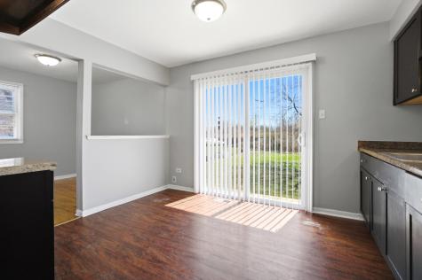 16544 Prairie Avenue South Holland IL 60473
