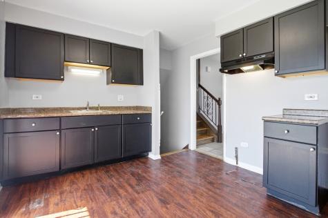 16544 Prairie Avenue South Holland IL 60473
