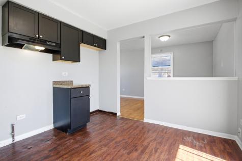 16544 Prairie Avenue South Holland IL 60473