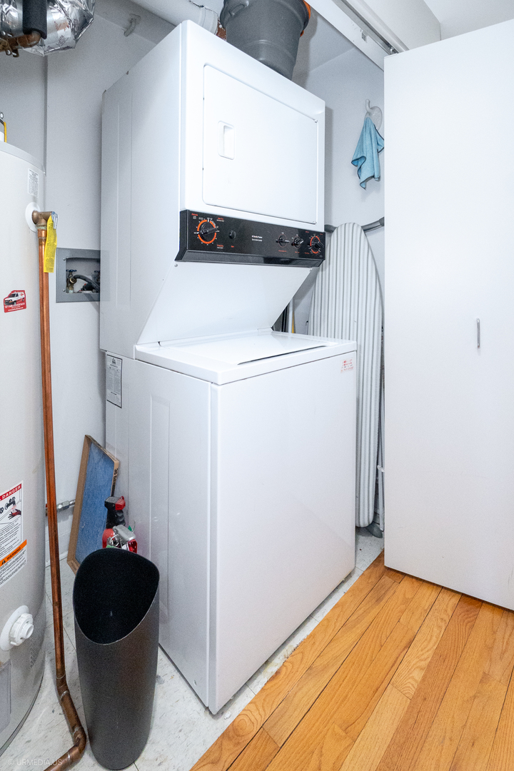 1705 North Clybourn Avenue Chicago IL 60614