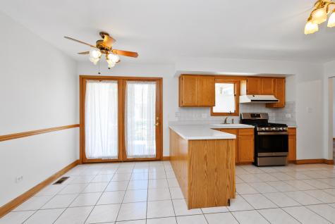 16237 Lake Villa Avenue Tinley Park IL 60477