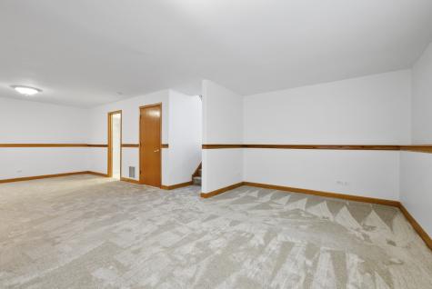 16237 Lake Villa Avenue Tinley Park IL 60477