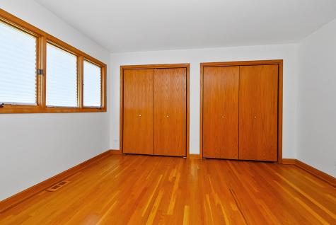16237 Lake Villa Avenue Tinley Park IL 60477