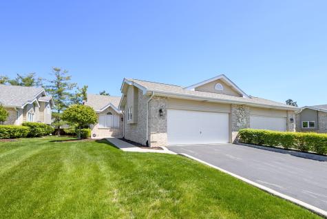 16237 Lake Villa Avenue Tinley Park IL 60477