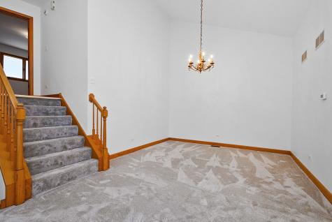 16237 Lake Villa Avenue Tinley Park IL 60477
