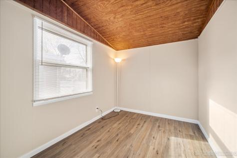 1009 Assell Avenue Aurora IL 60505