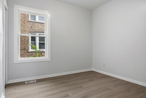 7948 South Colfax Avenue Chicago IL 60649
