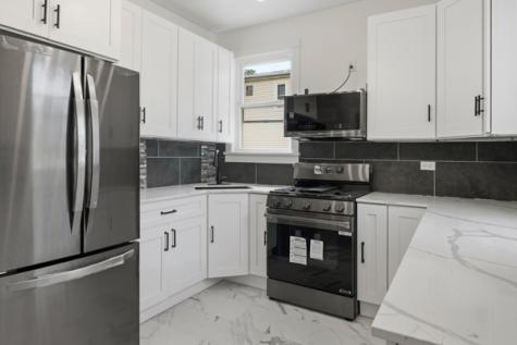 7948 South Colfax Avenue Chicago IL 60649