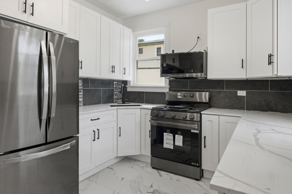 7948 South Colfax Avenue Chicago IL 60649