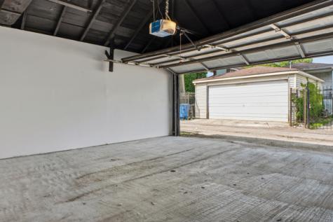 7948 South Colfax Avenue Chicago IL 60649