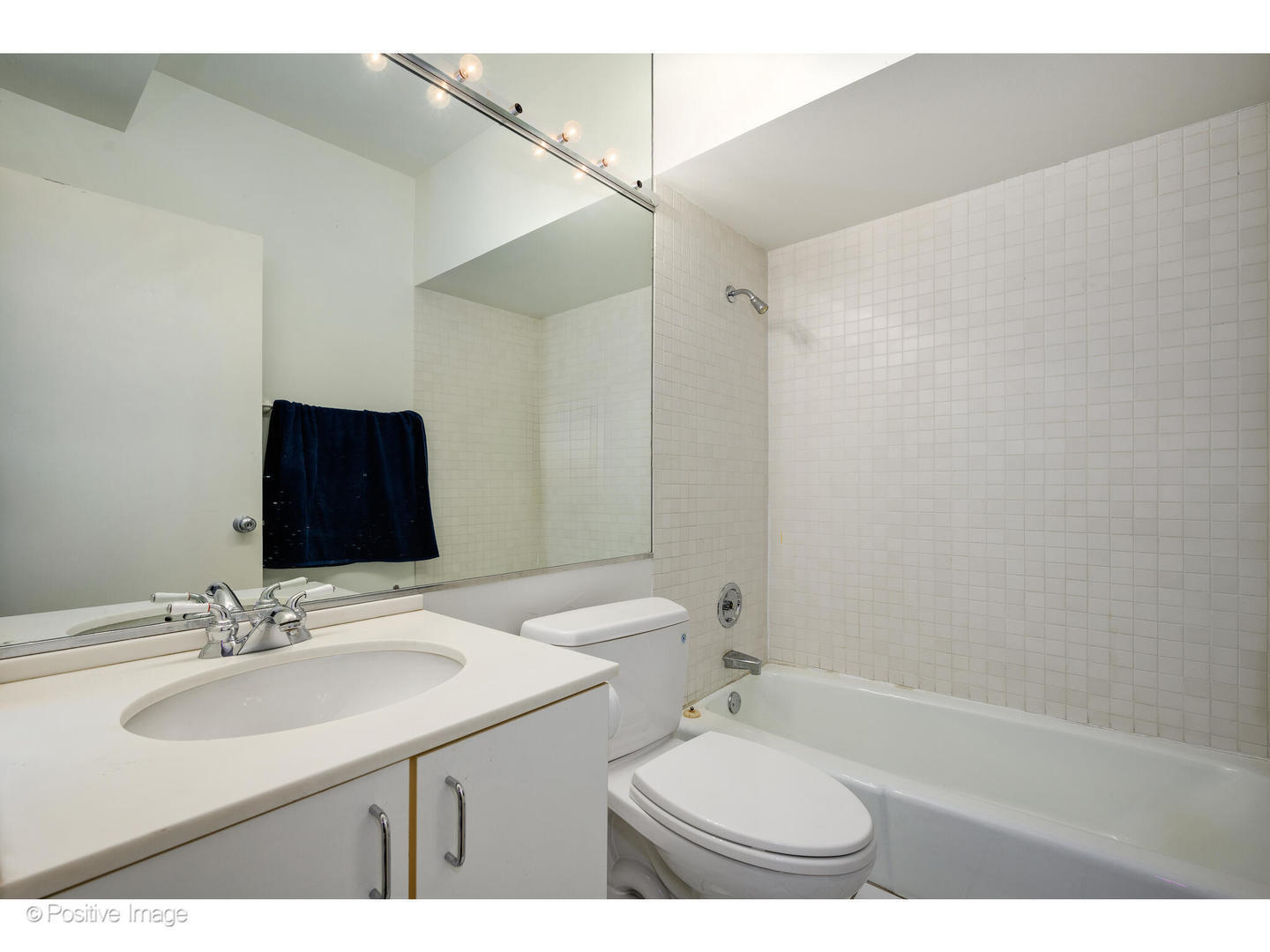 1434 North Dearborn Street Chicago IL 60610