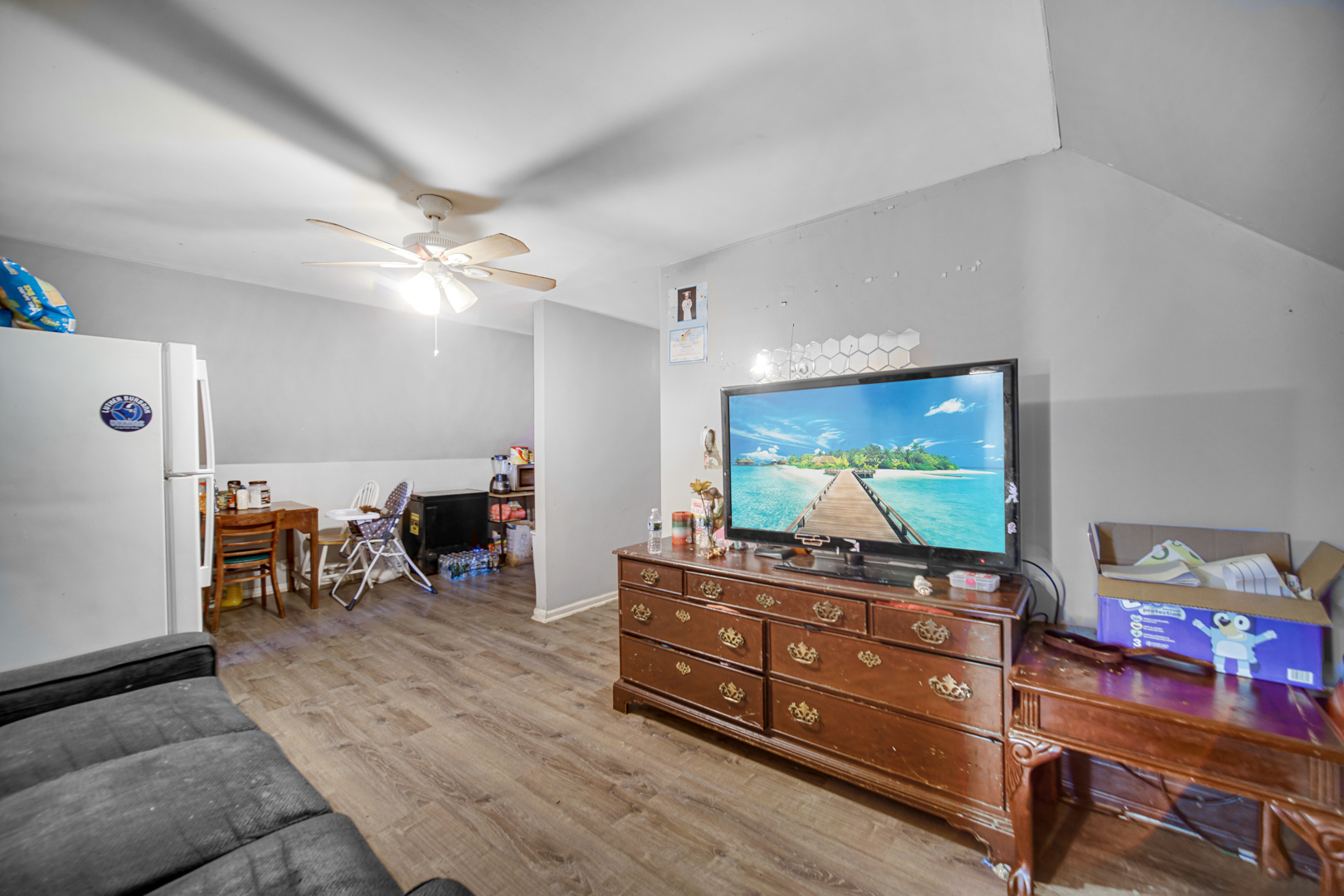 2213 North Kildare Avenue Chicago IL 60639