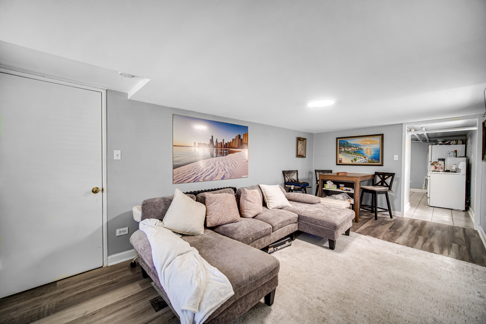 2213 North Kildare Avenue Chicago IL 60639