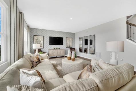 1242 Tiger Lily Drive Bartlett IL 60103