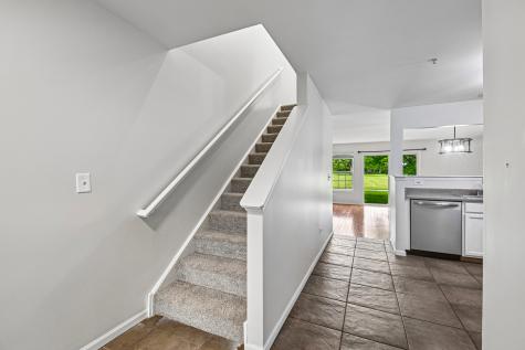 524 Jennifer Circle S Mundelein IL 60060