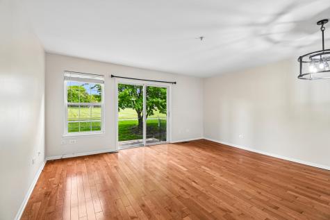 524 Jennifer Circle S Mundelein IL 60060