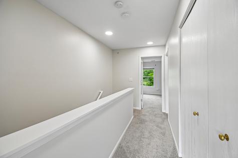 524 Jennifer Circle S Mundelein IL 60060