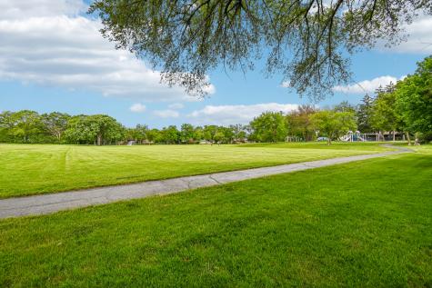524 Jennifer Circle S Mundelein IL 60060