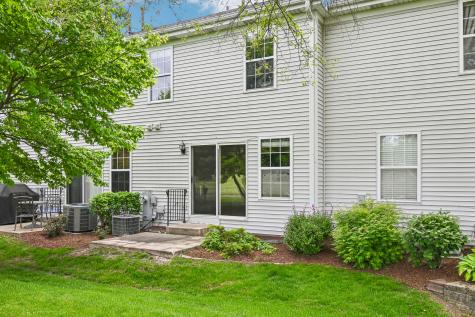 524 Jennifer Circle S Mundelein IL 60060