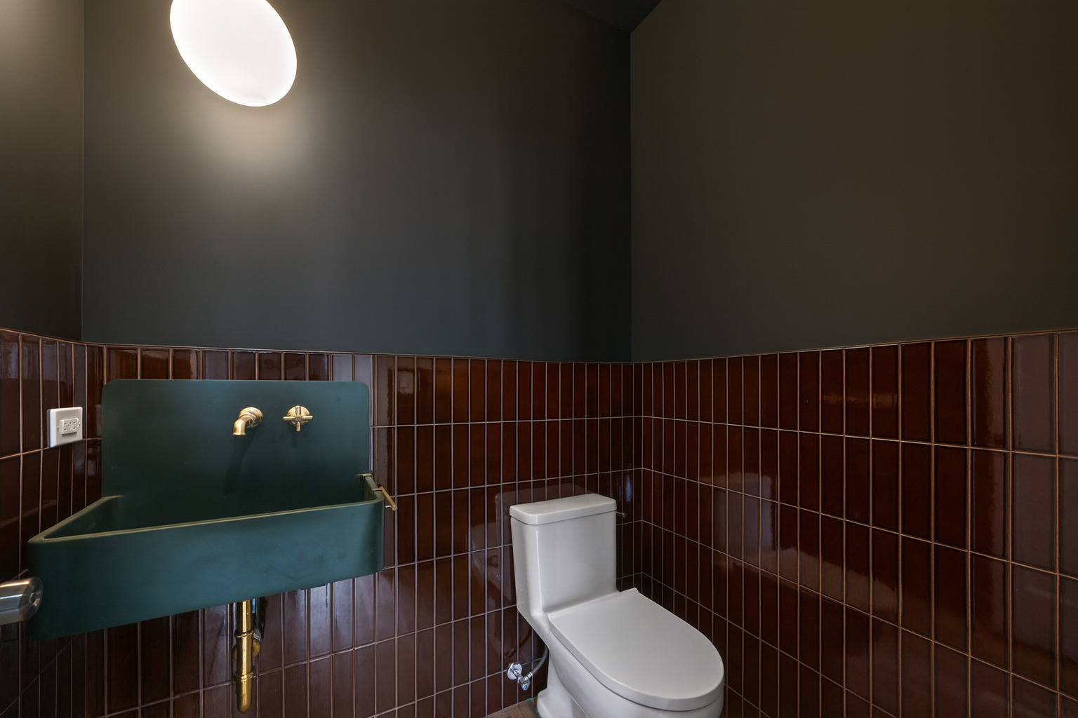 2620 North Mozart Street Chicago IL 60647