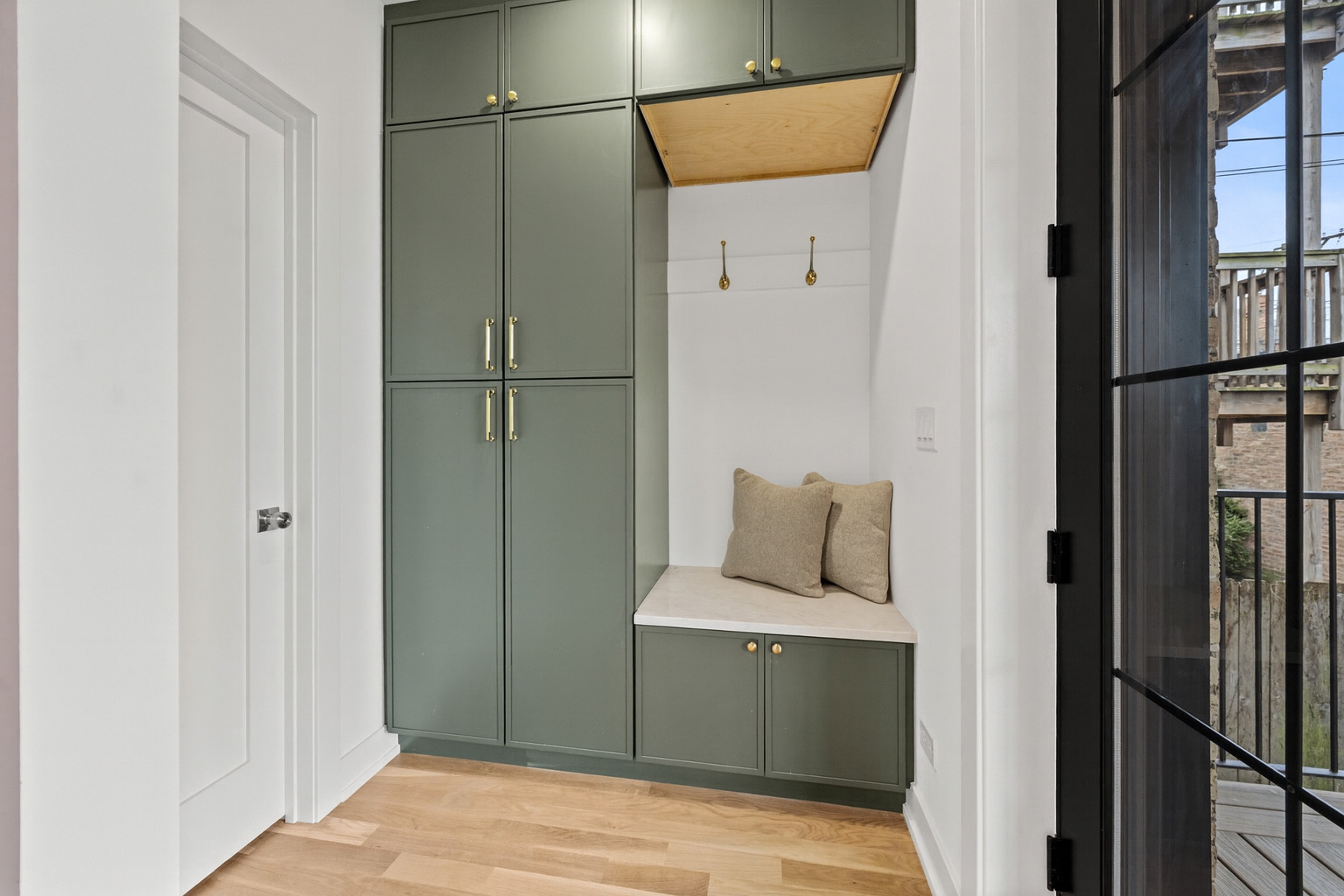 2620 North Mozart Street Chicago IL 60647