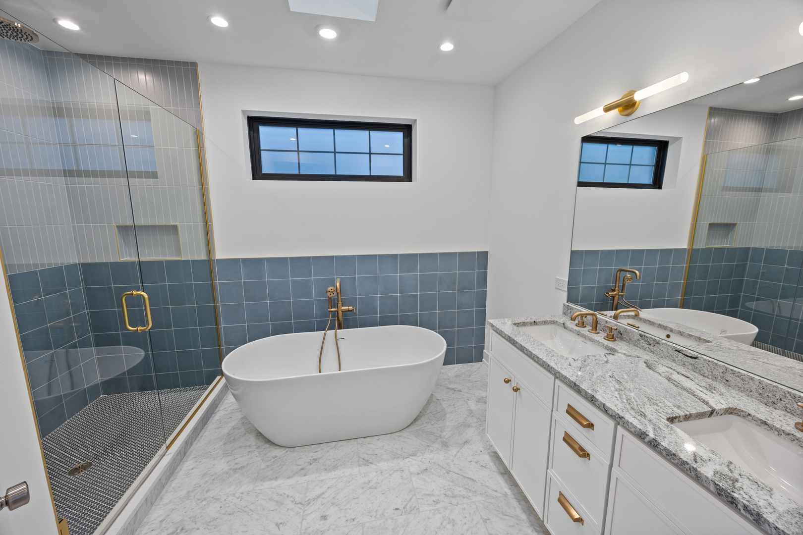 2620 North Mozart Street Chicago IL 60647