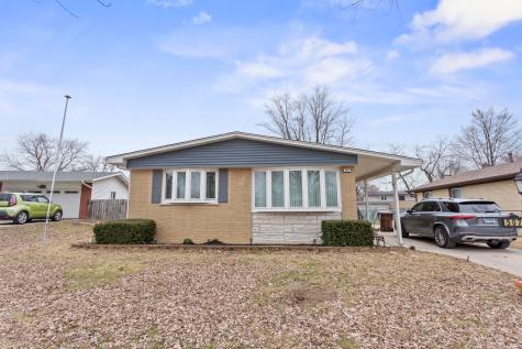 507 West Arquilla Drive Glenwood IL 60425