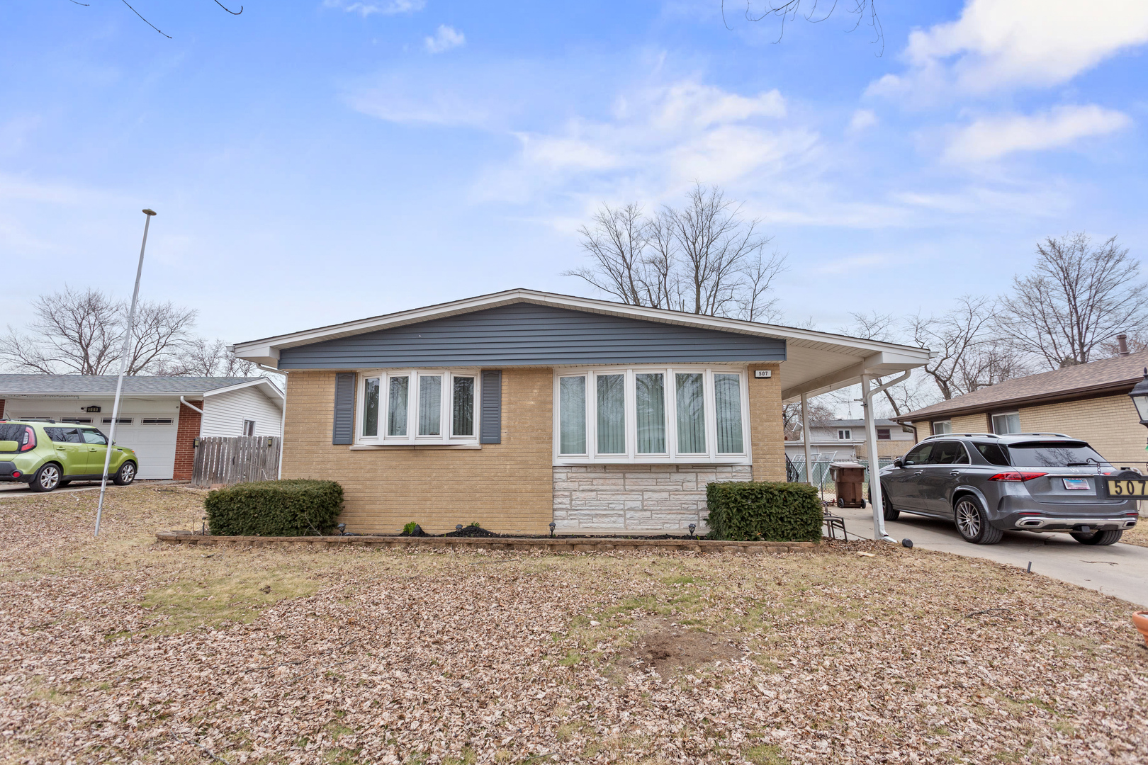 507 West Arquilla Drive Glenwood IL 60425