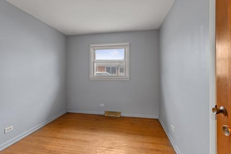 507 West Arquilla Drive Glenwood IL 60425